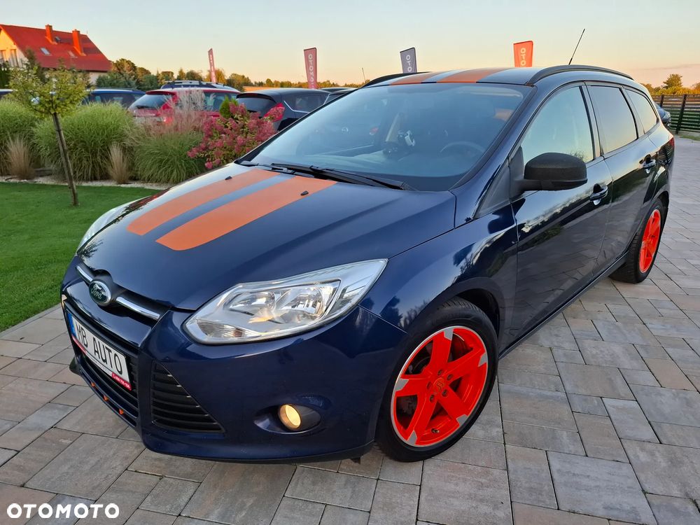 Ford Focus 1.6 TDCi DPF Champions Edition - 8