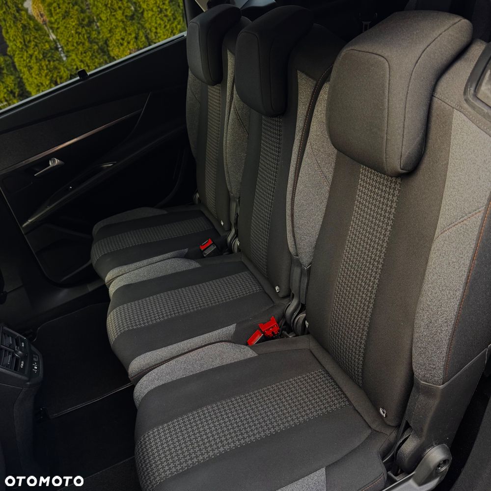 Peugeot 5008 - 33