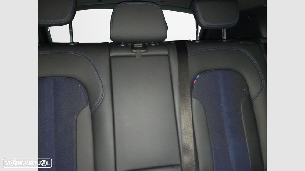 BMW 118 i Pack Desportivo M Auto - 14