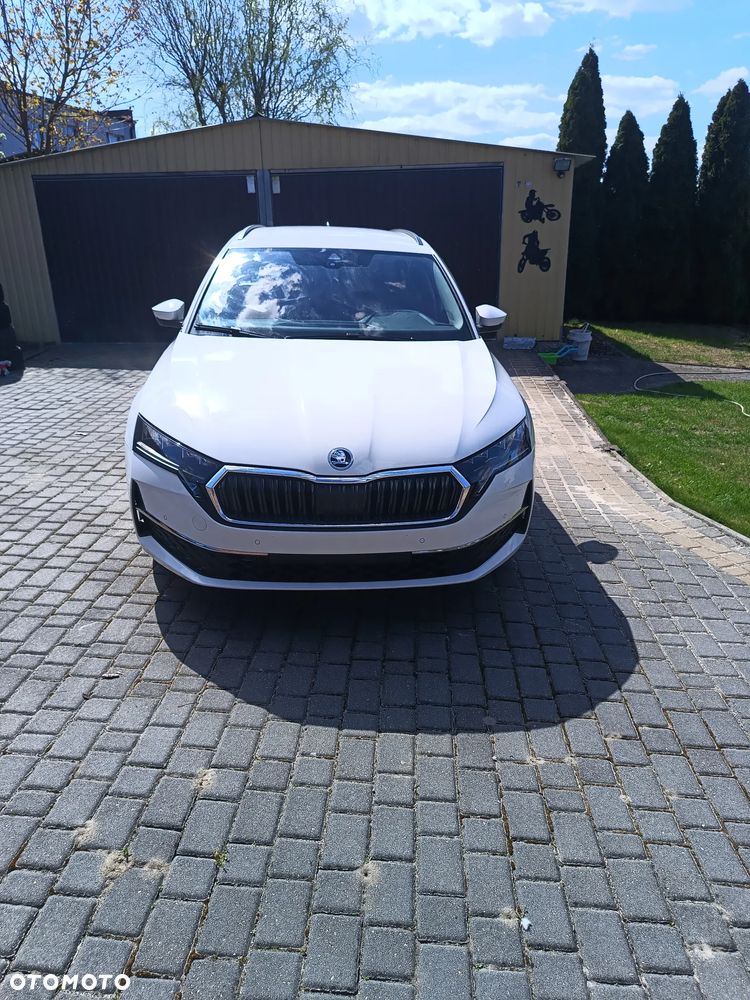 Skoda Octavia 2.0 TDI DSG Selection - 3