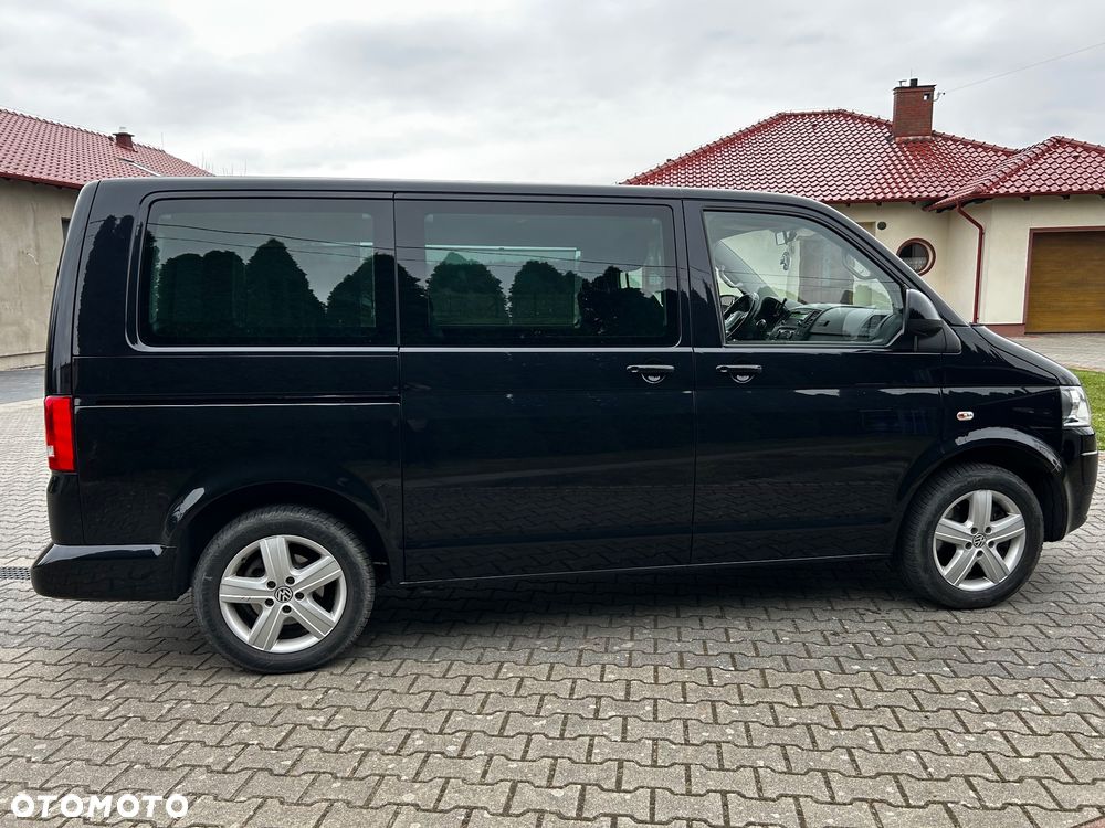Volkswagen Multivan - 8