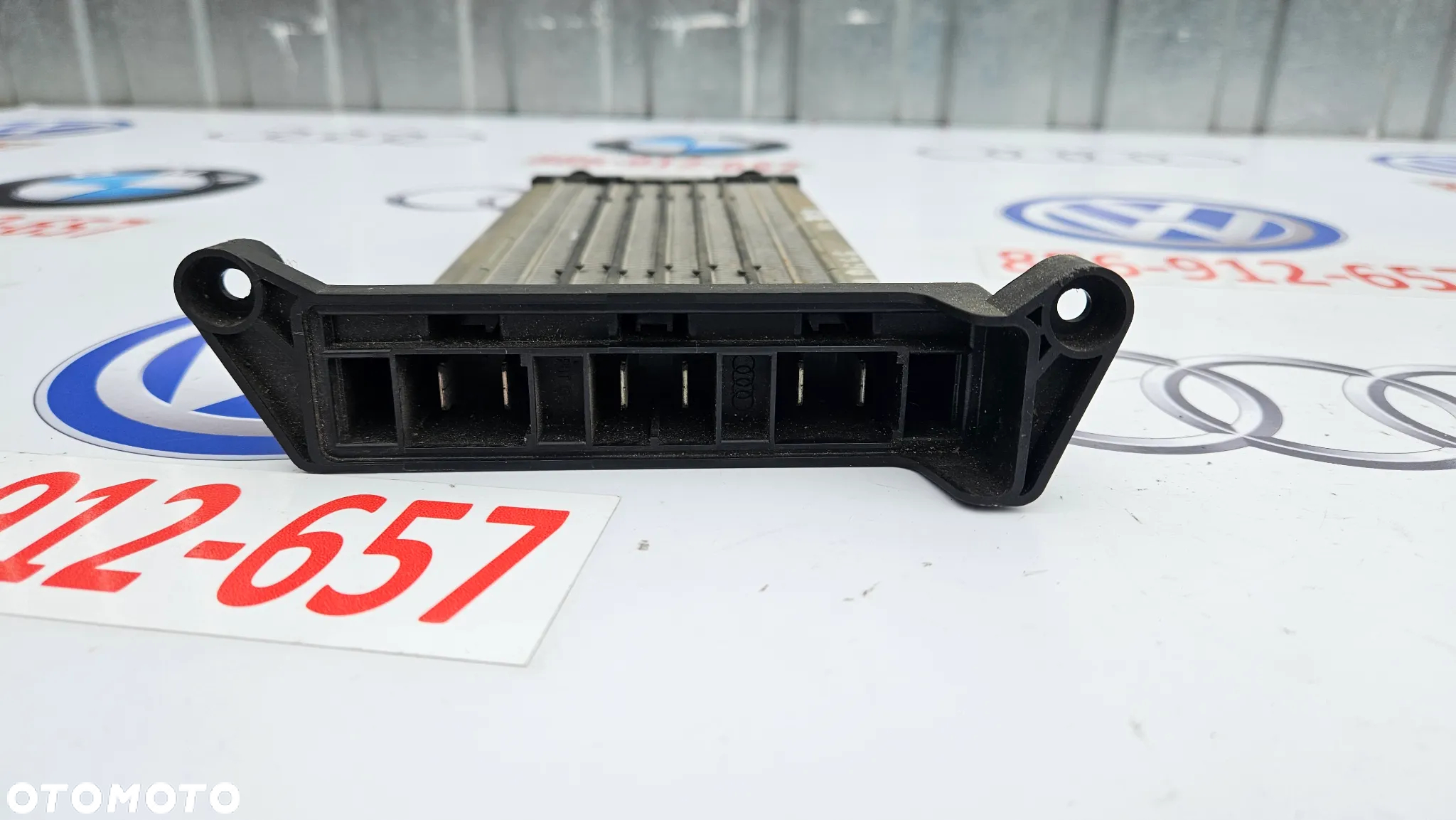 Audi A6 C6 Grzałka elektryczna dodatkowa nagrzewnica 4F0819011 - 3