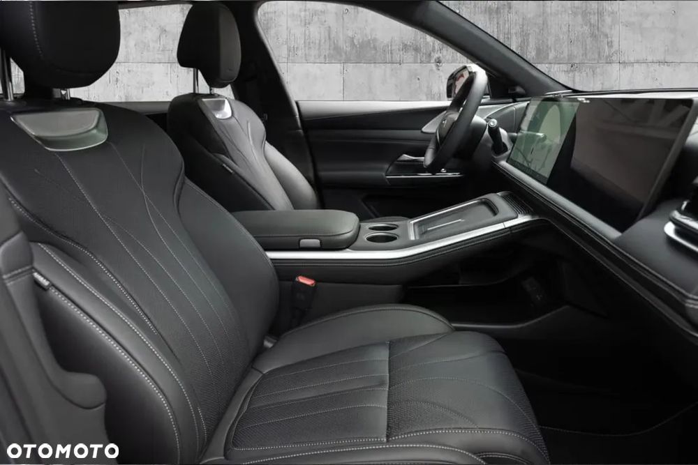 XPeng G9 98 kWh AWD Performance - 26