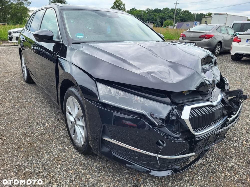 Skoda Octavia 1.5 TSI mHEV DSG Selection - 2