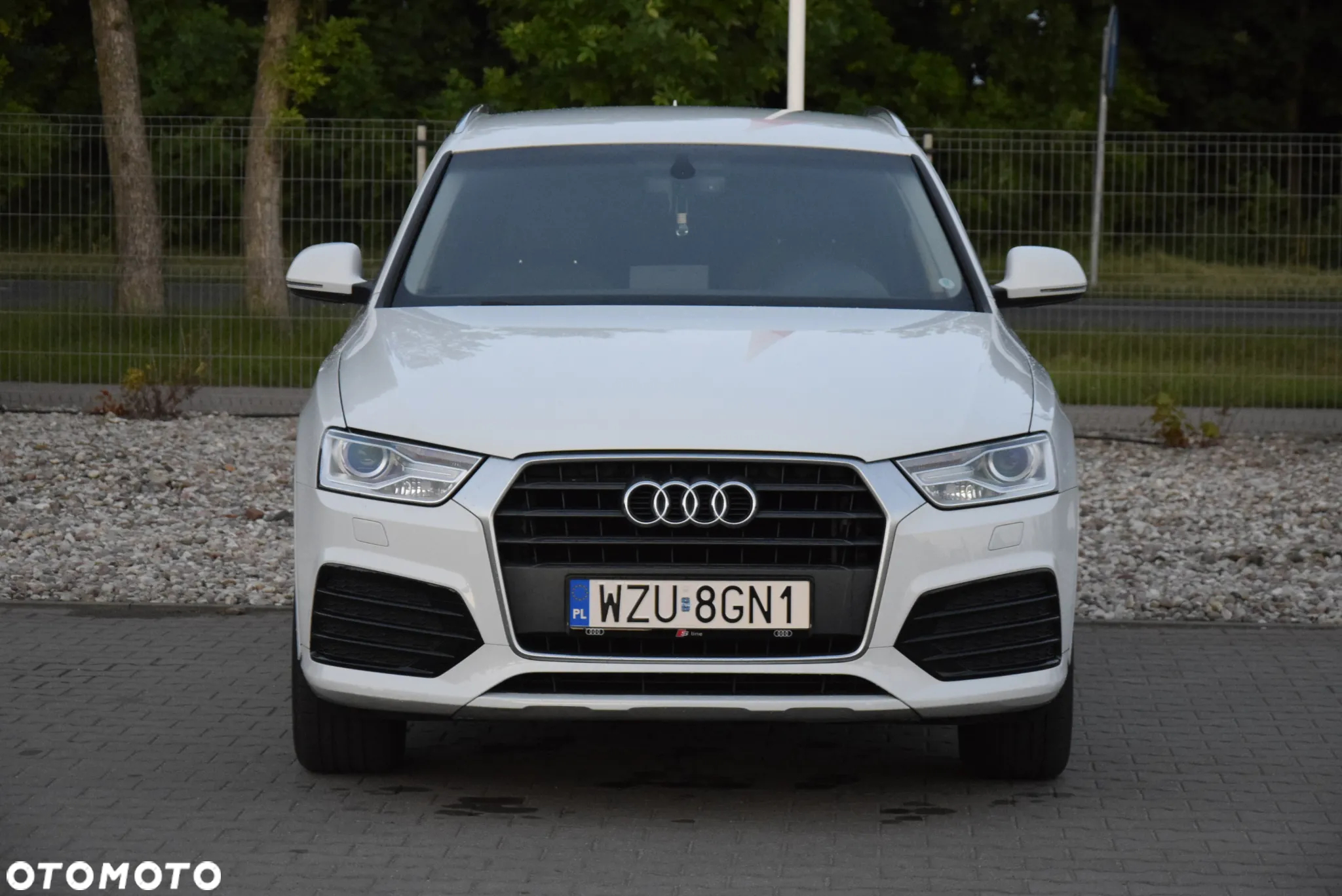 Audi Q3 2.0 TDI S tronic - 4