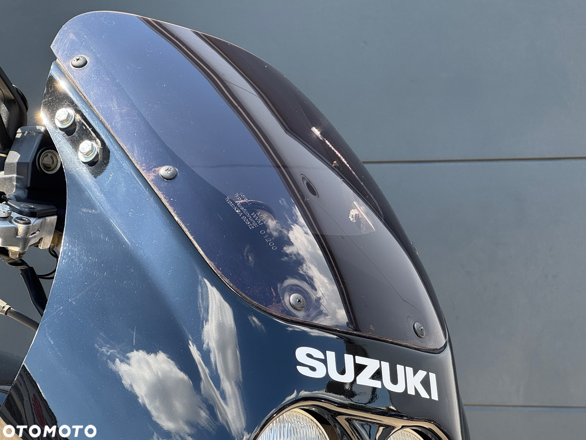 Suzuki GS - 12