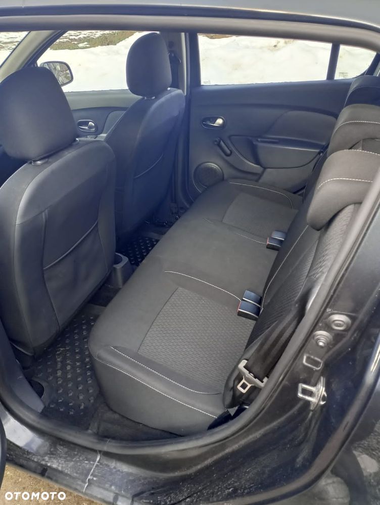Dacia Sandero SCe 75 Laureate - 4