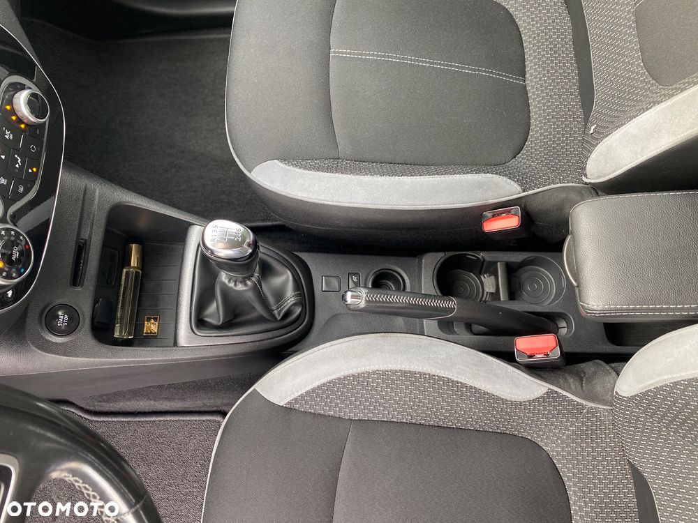 Renault Captur ENERGY TCe 120 Bose Edition - 14