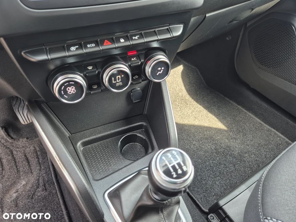 Dacia Duster 1.6 SCe Connected by Orange - 34