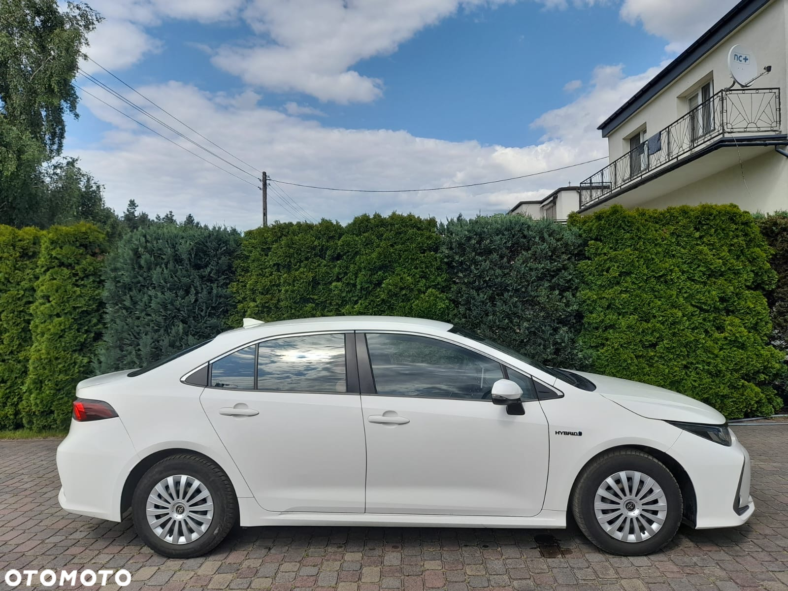 Toyota Corolla 1.8 Hybrid Active - 2