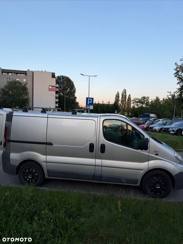 Opel vivaro - 6