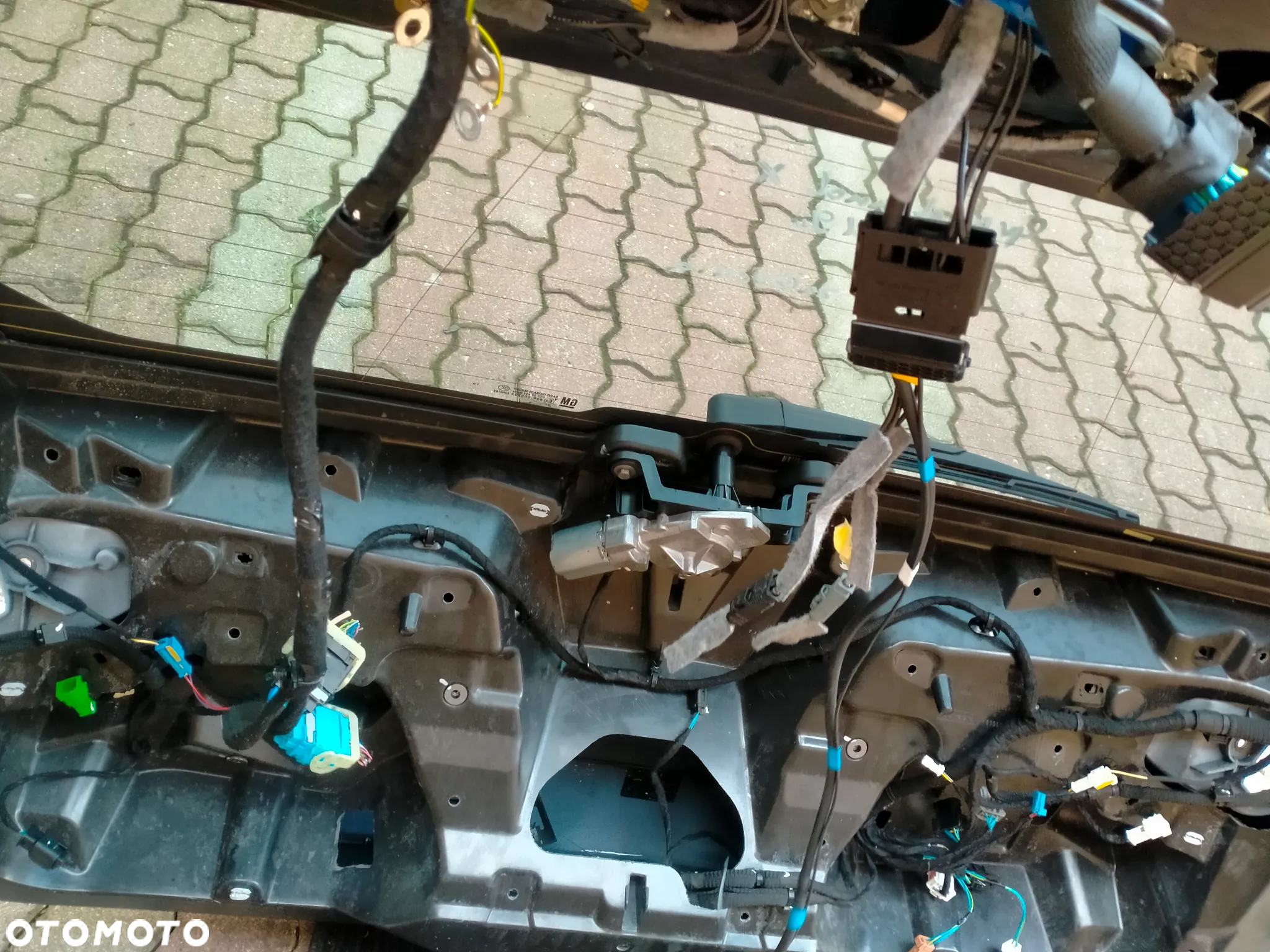 OPEL GRANDLAND X / EWP / KLAPA BAGAŻNIKA TYŁ TYLNA / ZAWIASY / ORYGINAŁ / Do założenia - 8