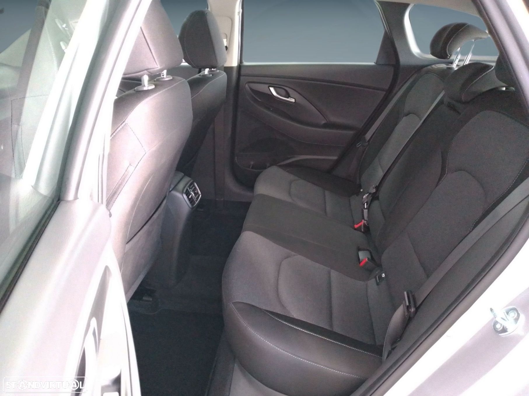 Hyundai i30 SW 1.0 T-GDi Style Plus - 9