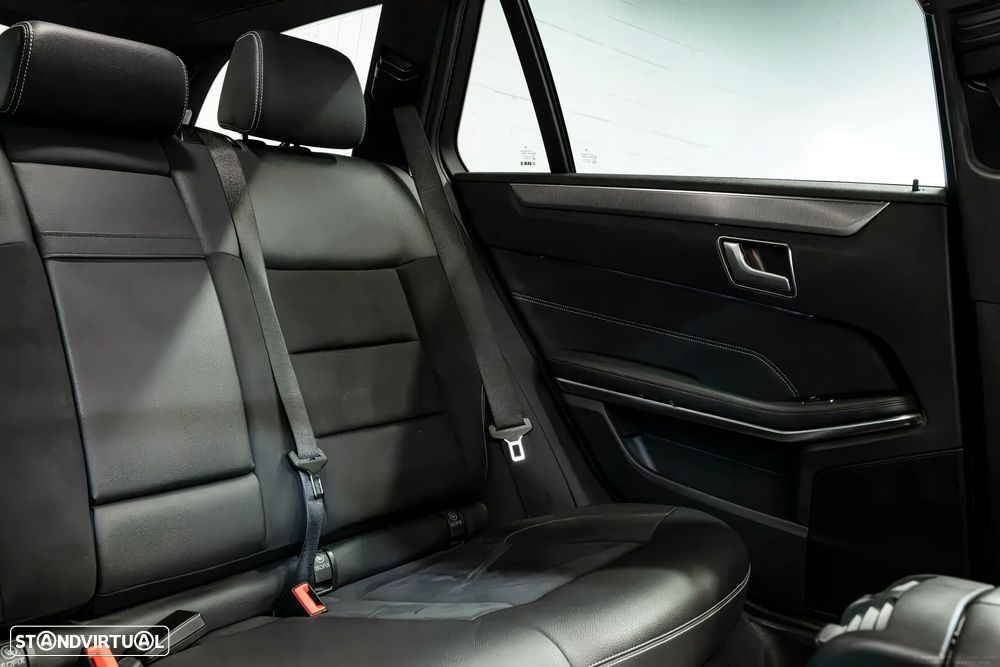 Mercedes-Benz E 300 Bluetec Hybrid Avantgarde - 17