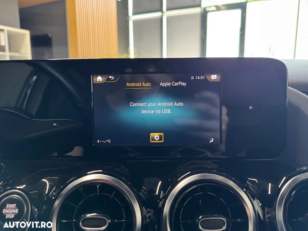 Mercedes-Benz GLA 180 d Aut. - 19