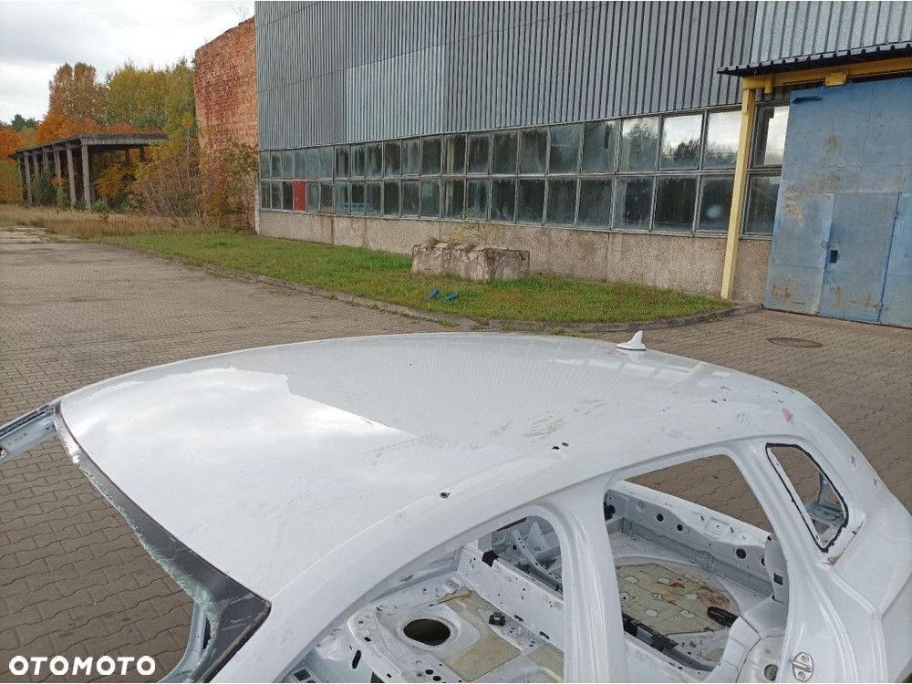 AUDI Q5 II FY LIFT DACH LS9R - 7