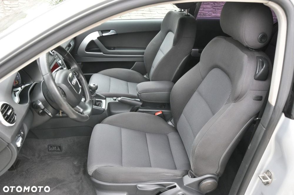 Audi A3 3-drzwiowe 2.0 TDI S Line Sportpaket plus - 9