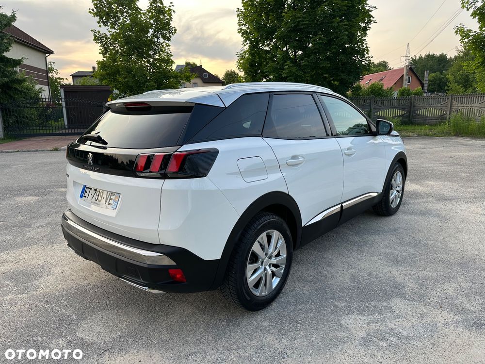 Peugeot 3008 1.6 BlueHDi Active S&S EAT6 - 10