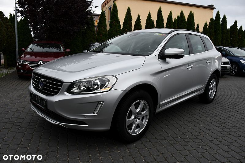 Volvo XC 60 D4 Geartronic Momentum - 38
