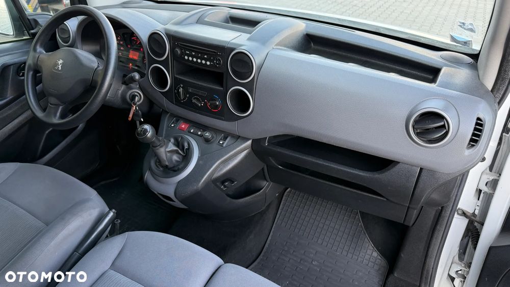 Peugeot Partner - 11