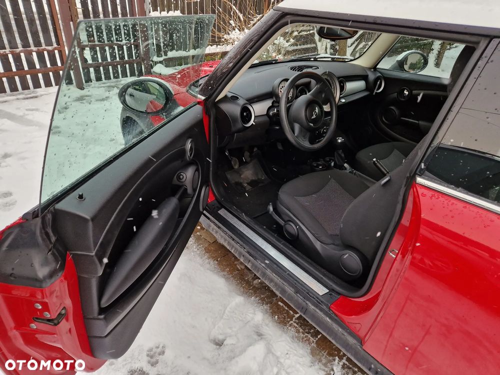 MINI ONE D Brick Lane - 1