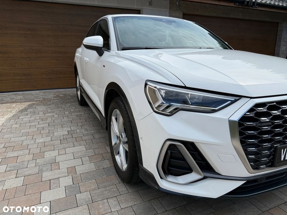Audi Q3 Sportback 40 TDI quattro S tronic S line - 40