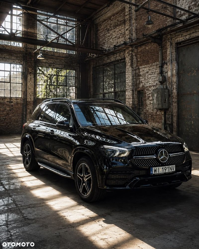 Mercedes-Benz GLE 300 d 4-Matic - 1