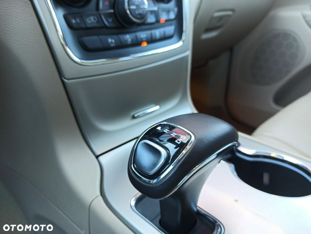 Jeep Grand Cherokee - 10