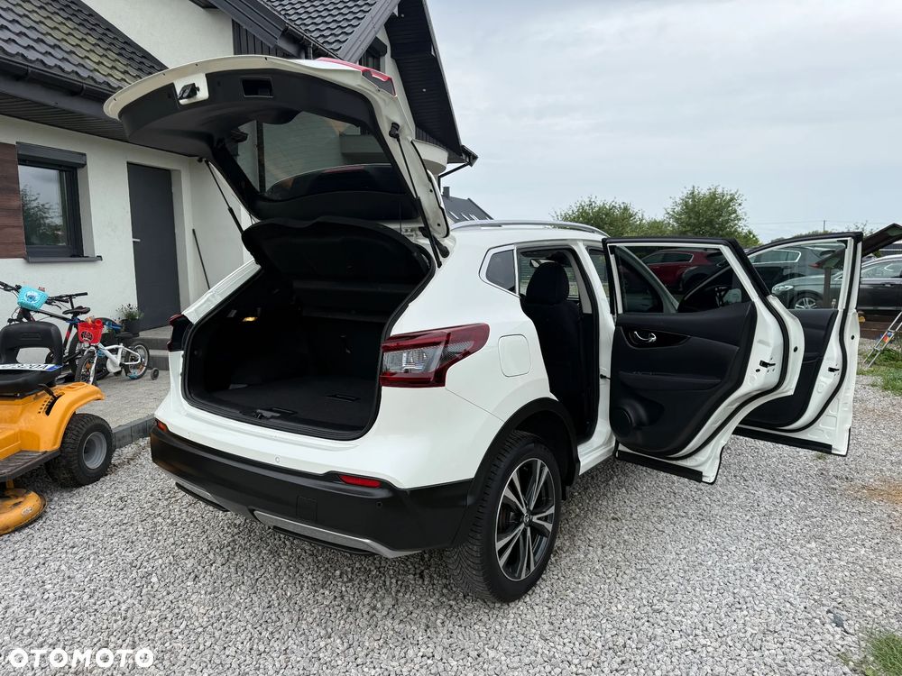 Nissan Qashqai 1.3 DIG-T DCT TEKNA+ - 19