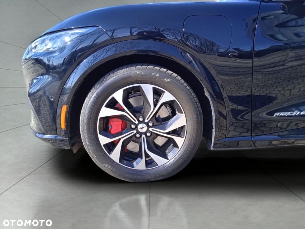 Ford Mustang Mach-E 98kWh AWD - 11