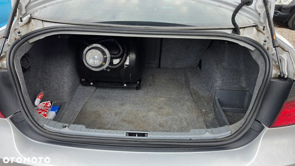 BMW Seria 3 325i - 18