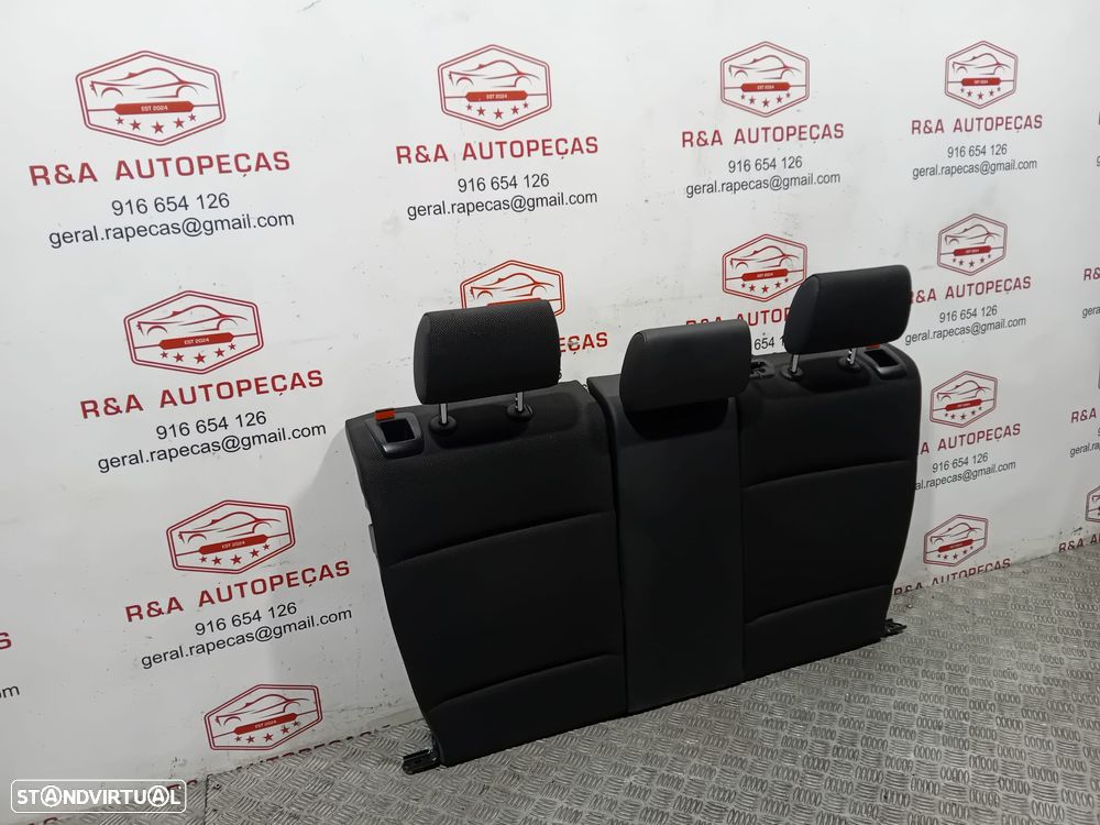Conjunto de Bancos BMW Série 1 E82 Pack M em Pele e Alcântara Original - 10