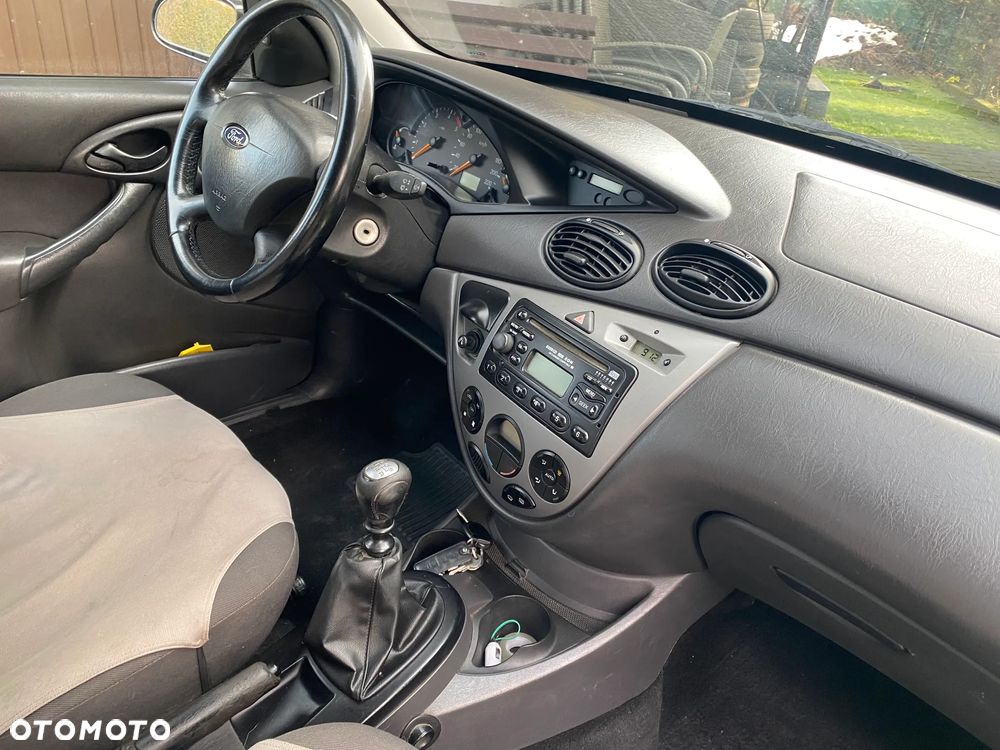 Ford Focus 1.8 TDCi Comfort - 2