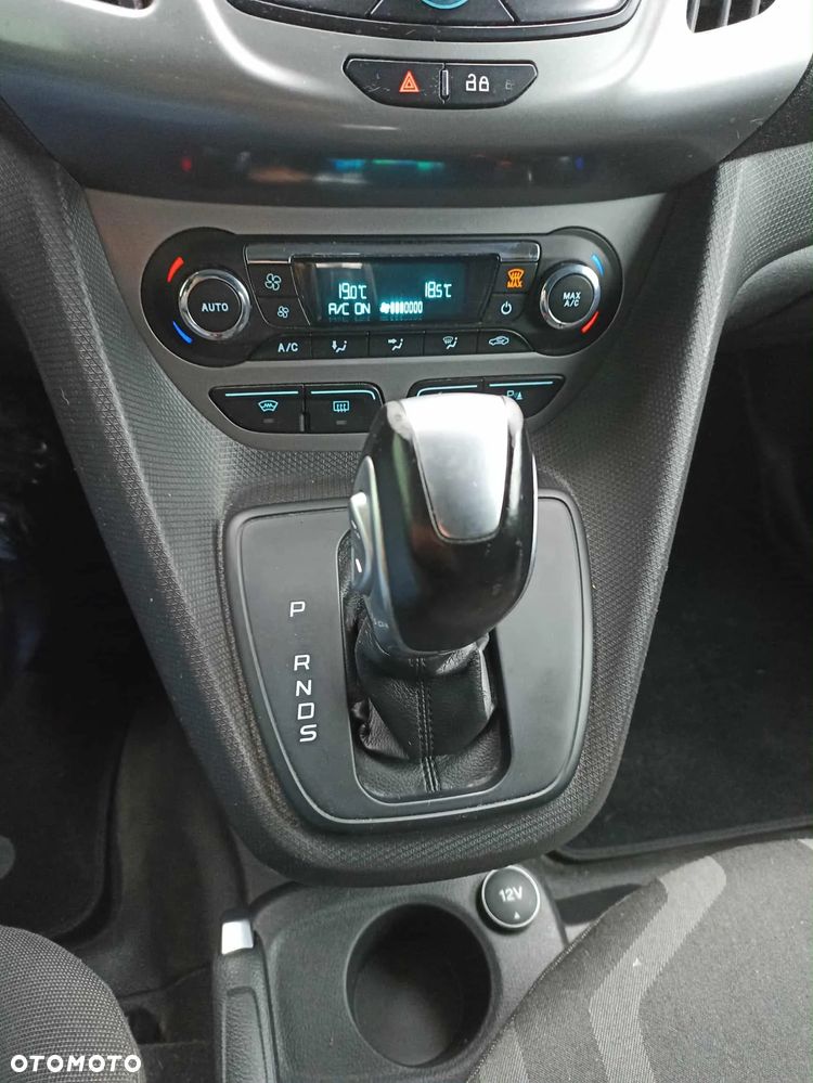 Ford Transit Connect - 9