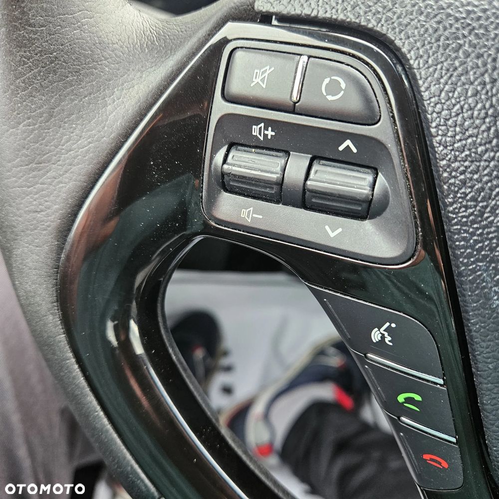 Kia Ceed 1.4 CVVT ISG Spirit - 25