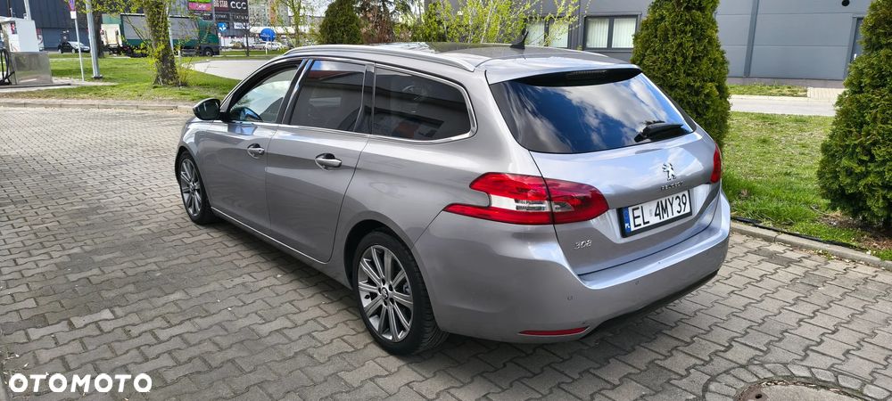 Peugeot 308 - 22