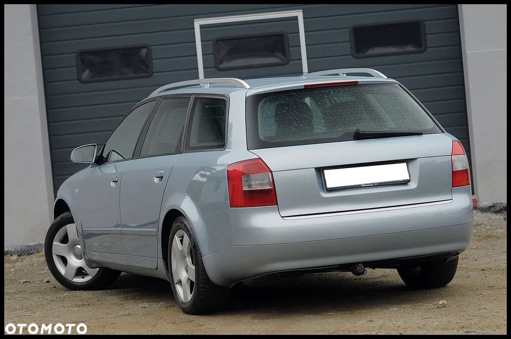 Audi A4 Avant - 19