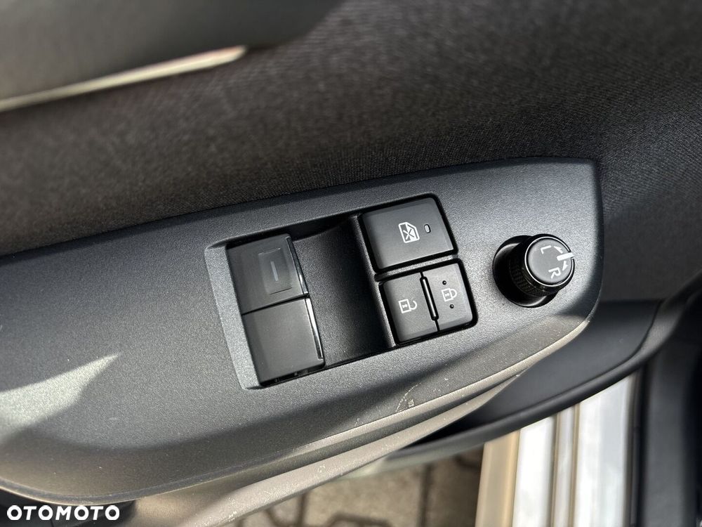 Toyota Yaris Hybrid 1.5 Comfort - 28