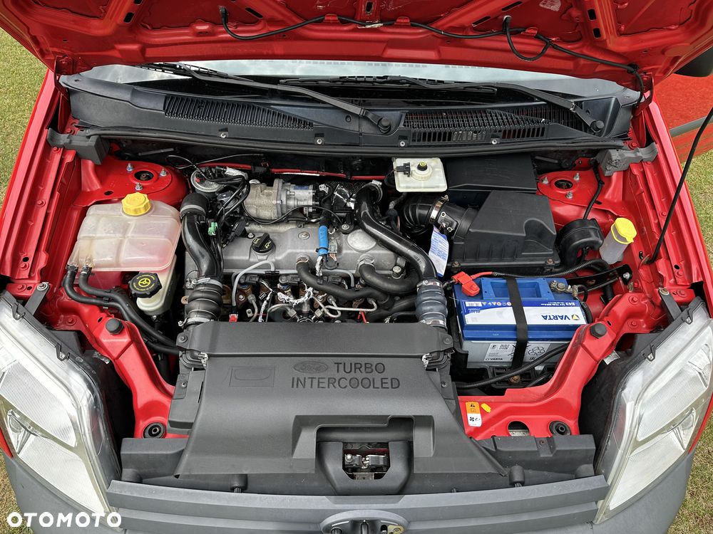 Ford Transit Connect - 25