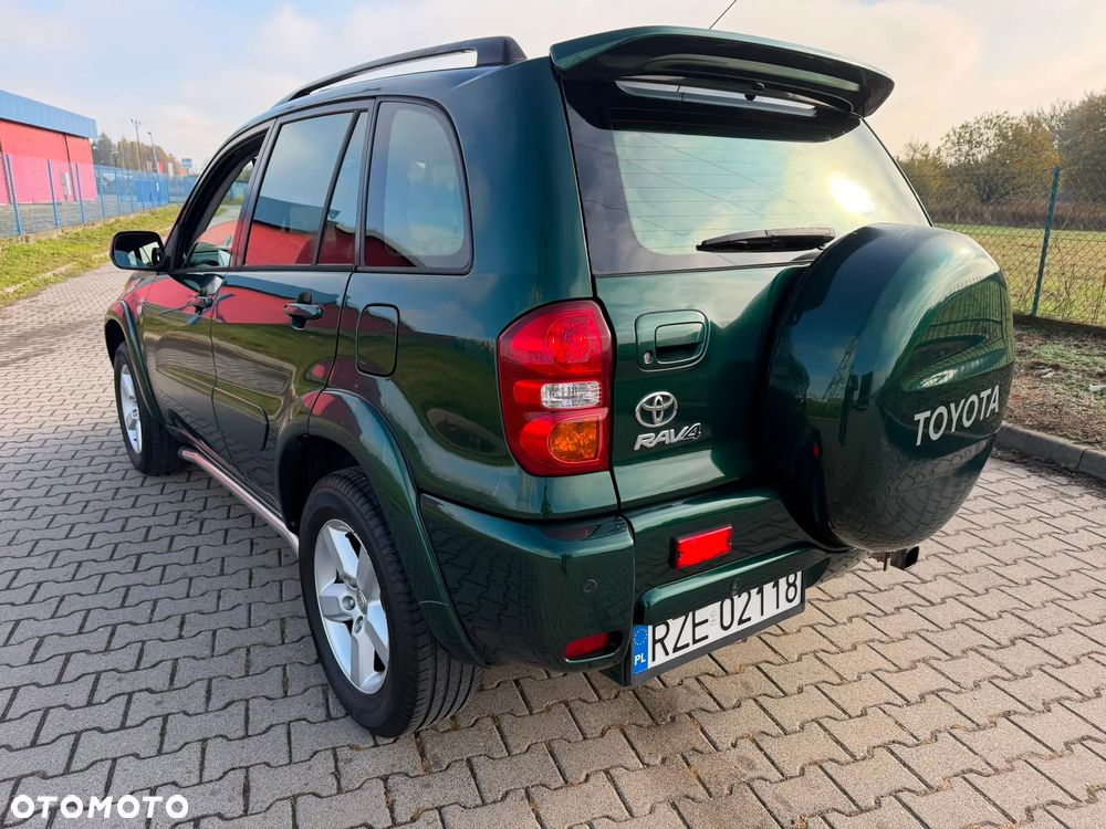 Toyota RAV4 2.0 D-4D Prestige - 11