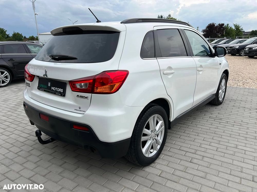 Mitsubishi ASX 1.8 DI-D 4WD Instyle - 2