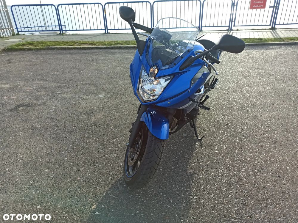 Yamaha XJ - 16