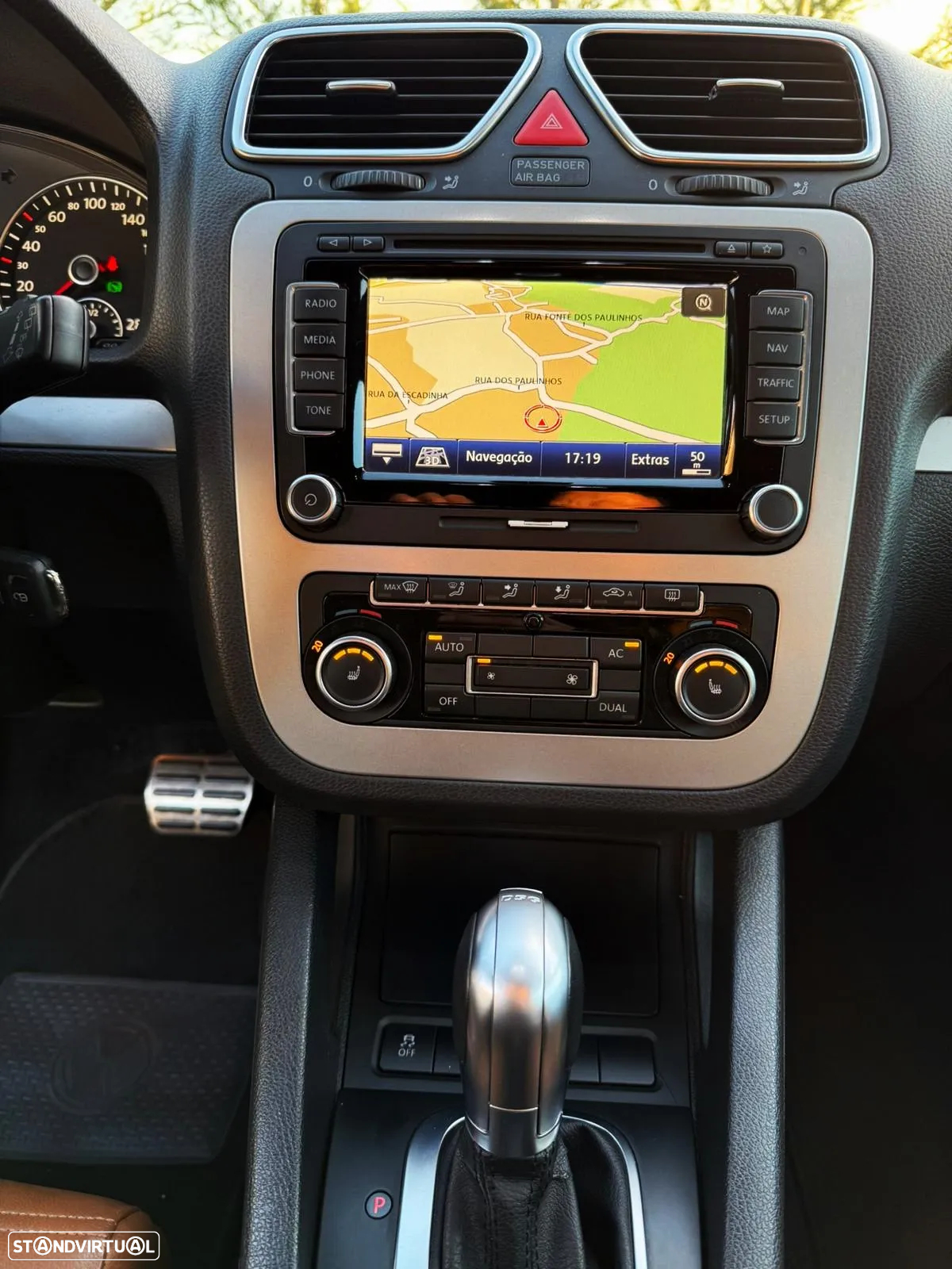 VW Scirocco 2.0 TDI Sport DSG - 11