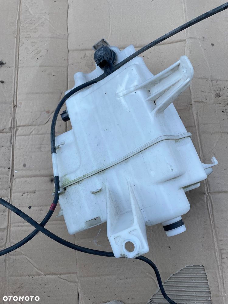 ZBIORNIK PŁYNU SPRYSKIWACZY ZBIORNICZEK SPRYSKIWACZY LEXUS NX300H 2017-2021 - 2