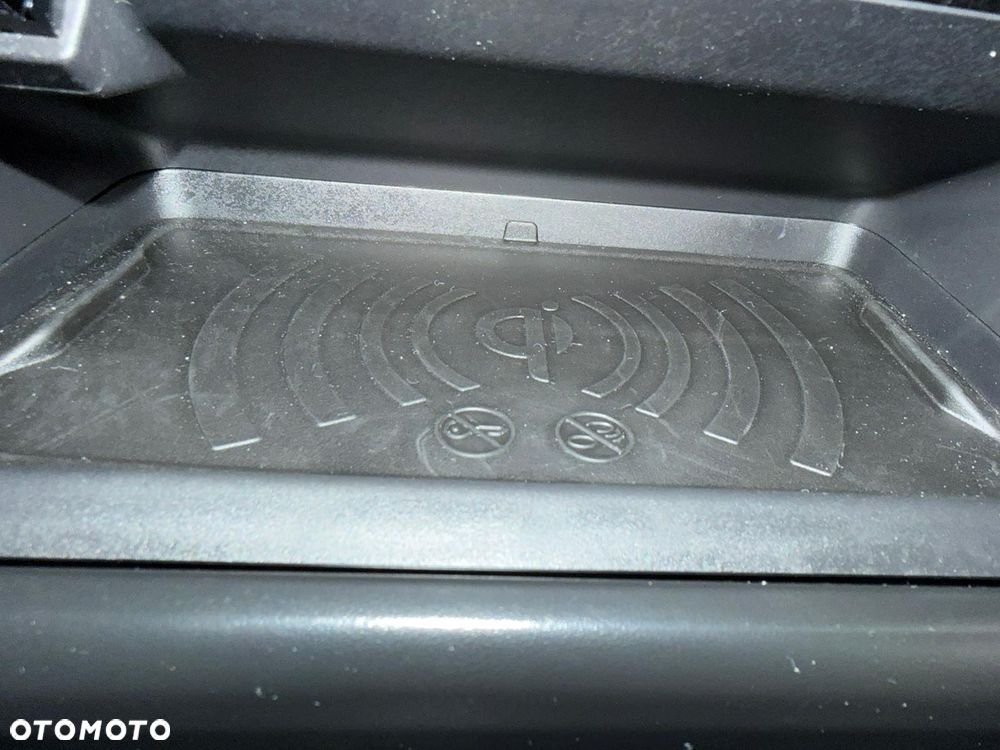 Peugeot 208 PureTech 100 Allure Pack - 13