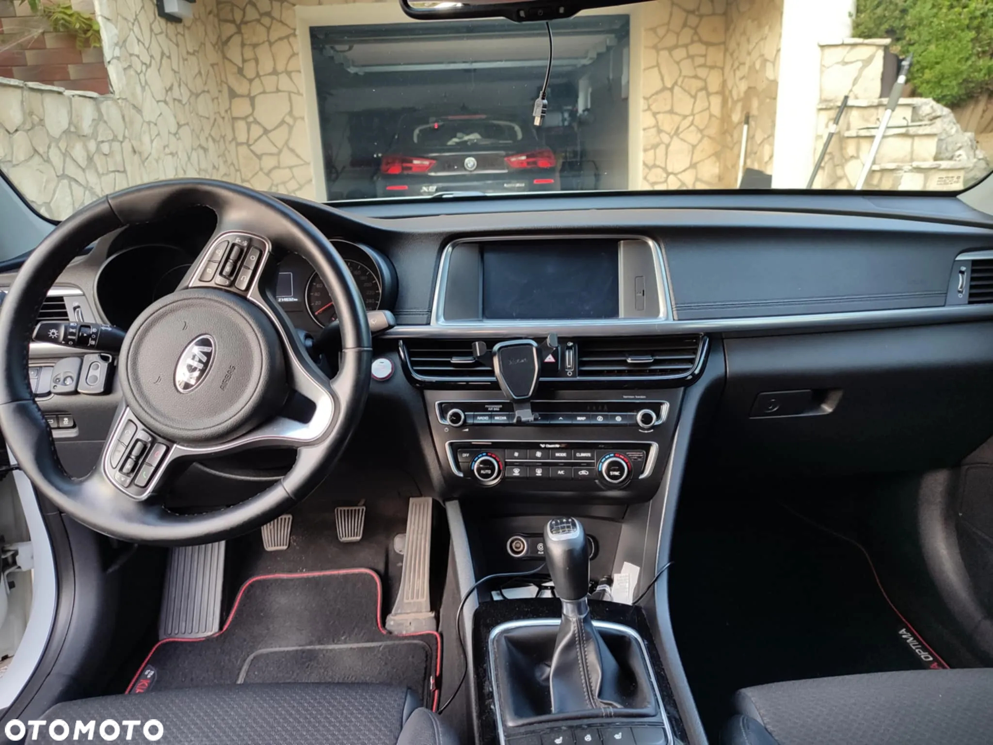 Kia Optima 1.7 CRDI L - 10