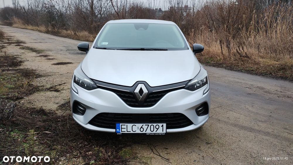 Renault Clio 1.0 TCe Techno - 9