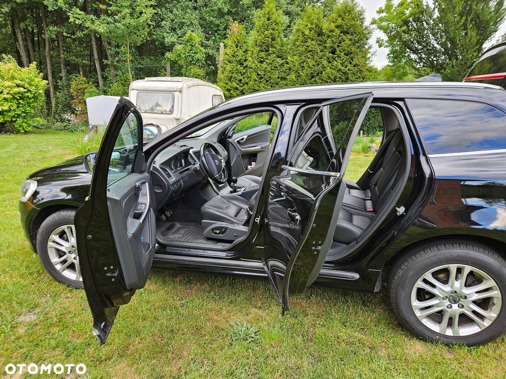 Volvo XC 60 D4 AWD Summum - 9