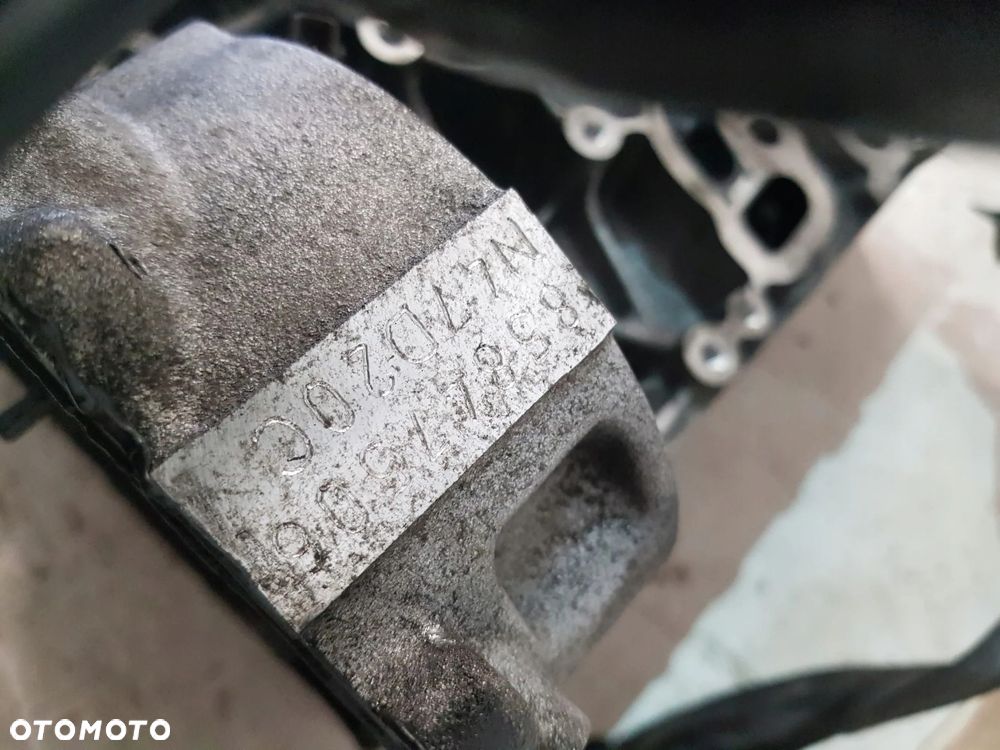 BLOK SILNIKA BMW E90 E87 E91 X3 2.0 D N47D20C - 15