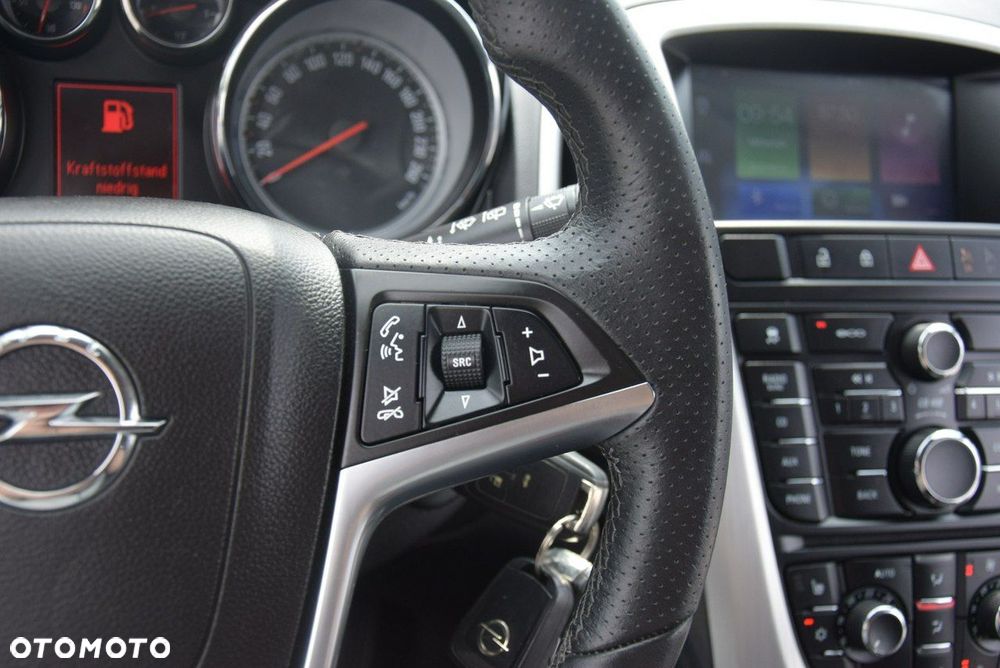 Opel Astra 1.4 Turbo Innovation - 32